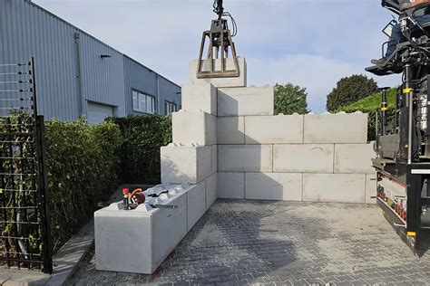 lego betonblokken - Concrete lego blocks for just €0,67 a piece 